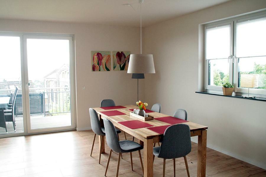 Ferienwohnungen Pellenzblick - Wohnen Auf Zeit - Nickenich Exterior photo